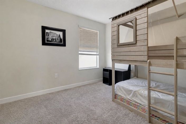 Image No.24-4 Bed House for sale