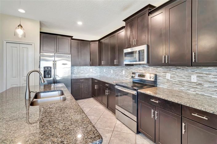 Image No.7-Maison de 4 chambres à vendre à Saint John