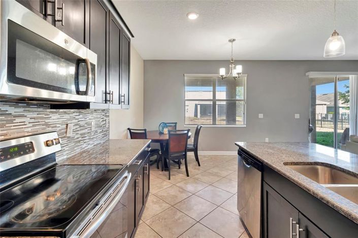 Image No.8-Maison de 4 chambres à vendre à Saint John