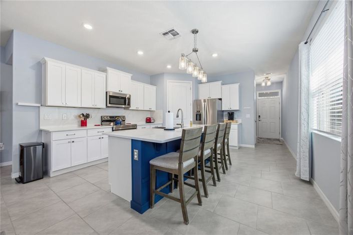 Image No.4-2 Bed House for sale