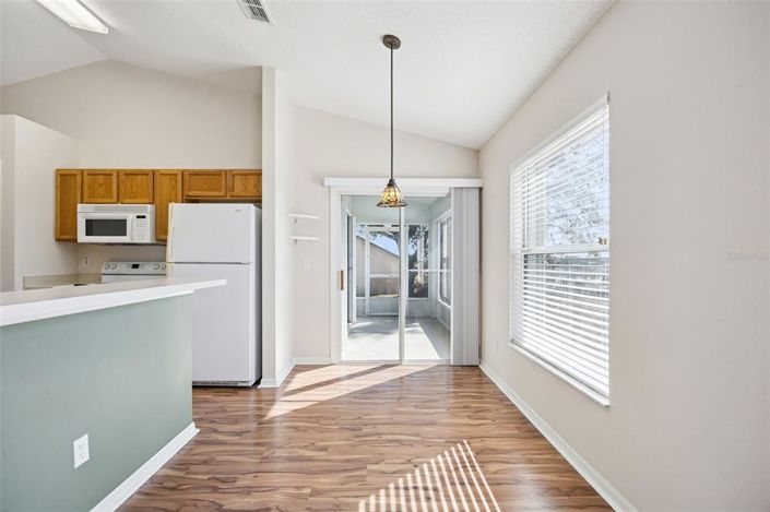 Image No.13-3 Bed House for sale