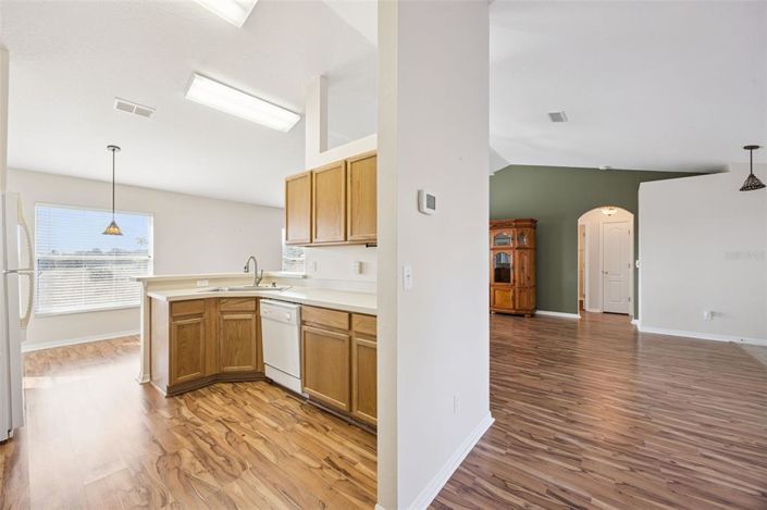 Image No.16-3 Bed House for sale