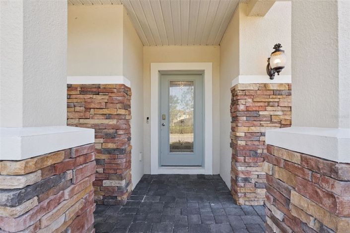 Image No.10-5 Bed House for sale