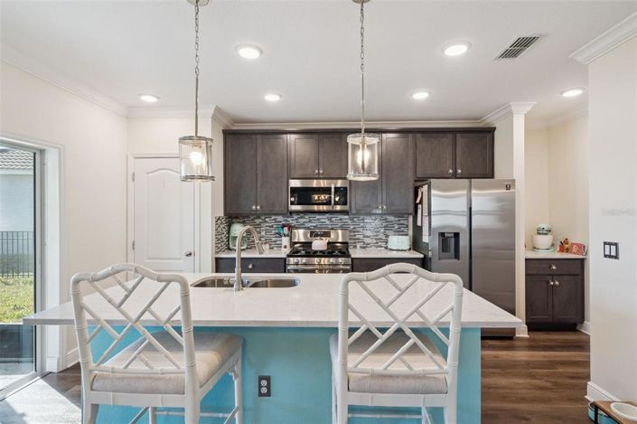 Image No.20-5 Bed House for sale