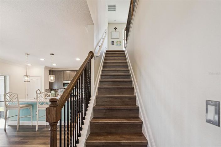 Image No.26-5 Bed House for sale