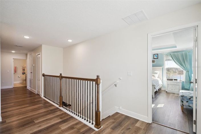 Image No.27-5 Bed House for sale