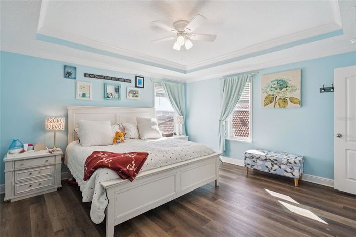 Image No.28-5 Bed House for sale