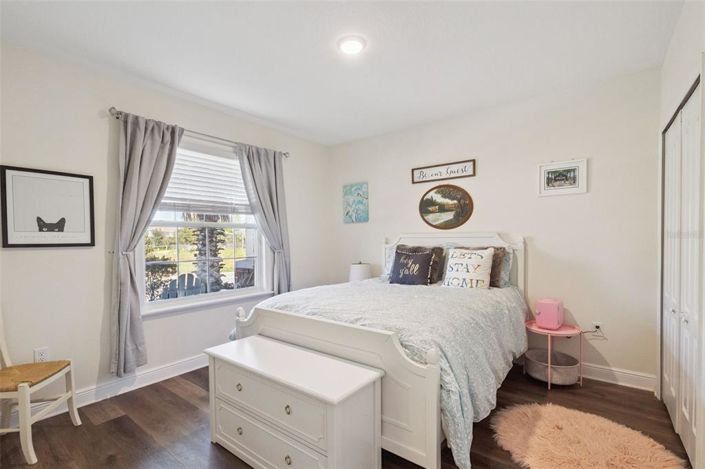 Image No.34-5 Bed House for sale