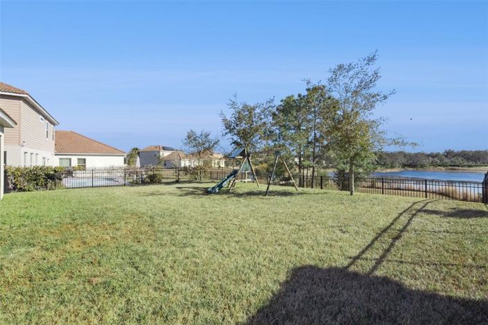 Image No.51-5 Bed House for sale