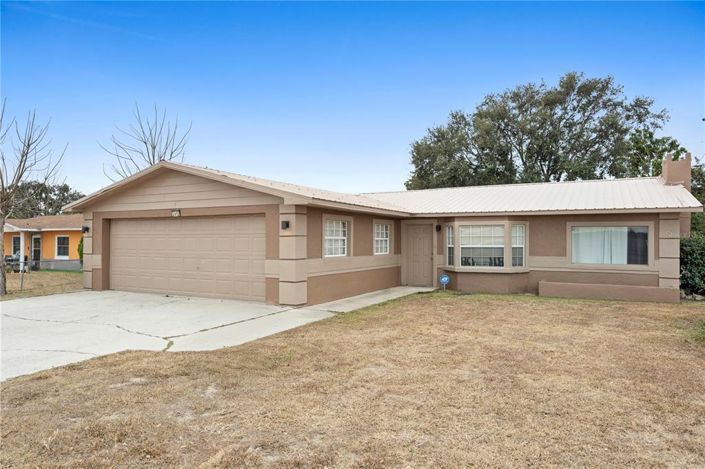 Image No.2-Maison de 4 chambres à vendre à Saint John