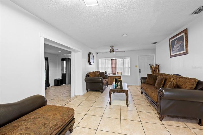 Image No.5-Maison de 4 chambres à vendre à Saint John