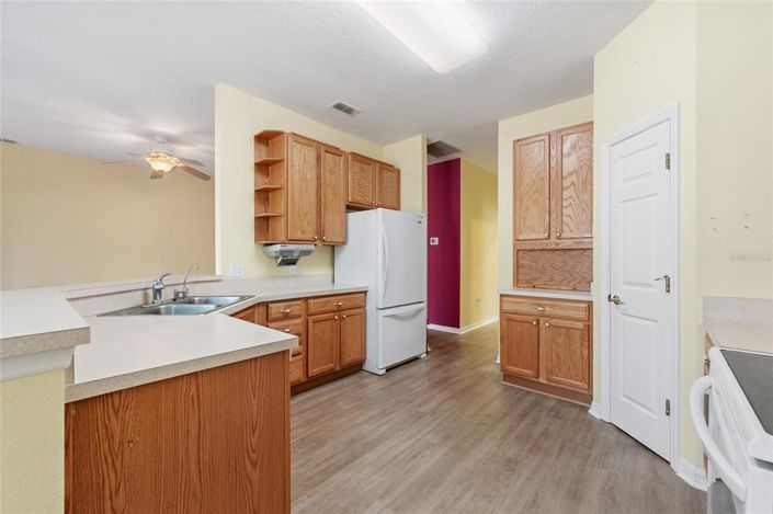 Image No.7-2 Bed House for sale