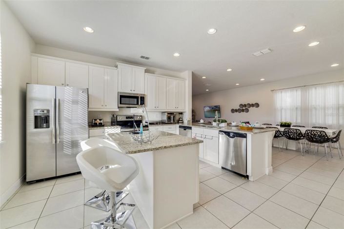 Image No.14-6 Bed House for sale