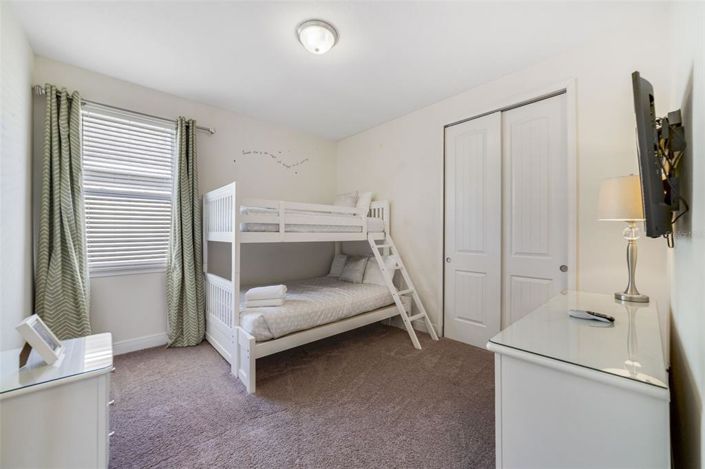 Image No.27-6 Bed House for sale