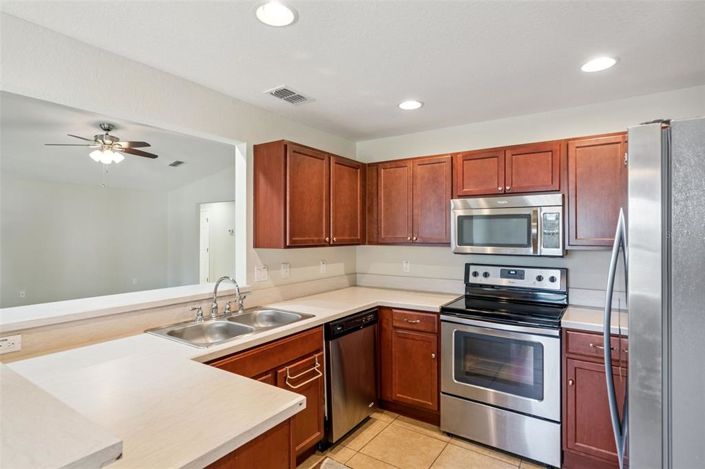 Image No.12-4 Bed House for sale