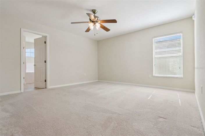 Image No.17-4 Bed House for sale