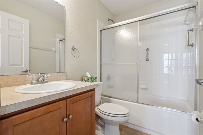 Image No.25-4 Bed House for sale