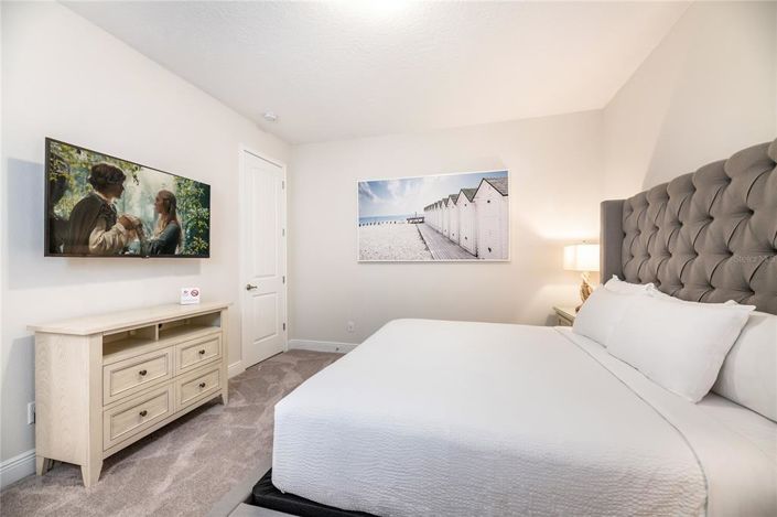 Image No.14-6 Bed House for sale