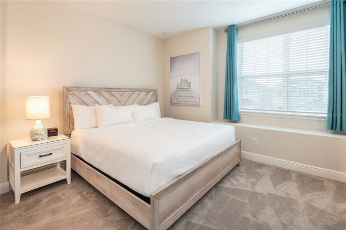 Image No.22-6 Bed House for sale