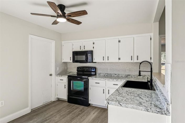 Image No.11-3 Bed House for sale