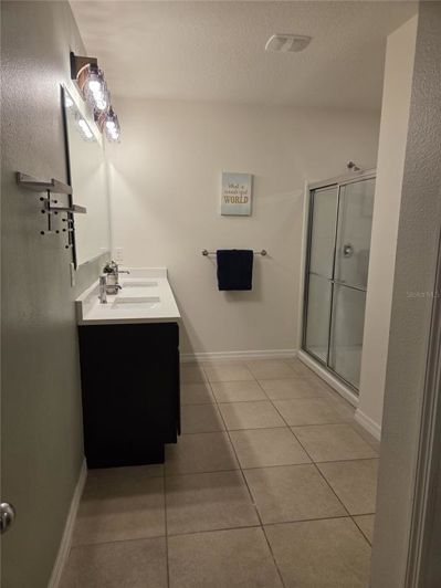 Image No.16-3 Bed House for sale