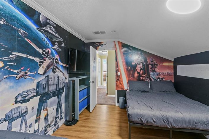 Image No.31-8 Bed House for sale