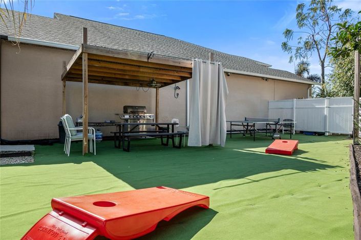 Image No.51-8 Bed House for sale