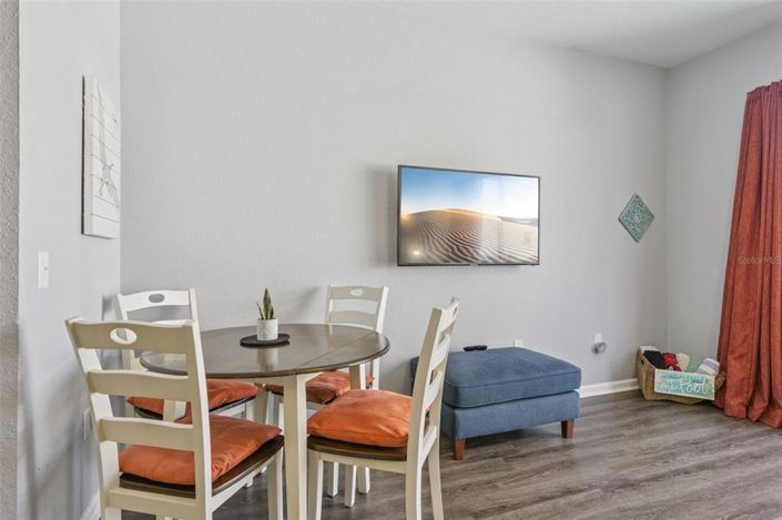 Image No.11-3 Bed Townhouse for sale