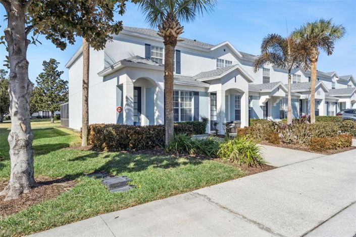 Image No.2-3 Bed Townhouse for sale