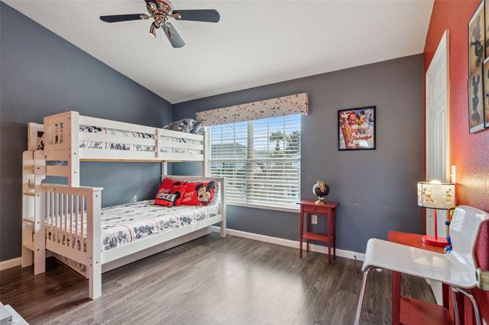 Image No.27-3 Bed Townhouse for sale