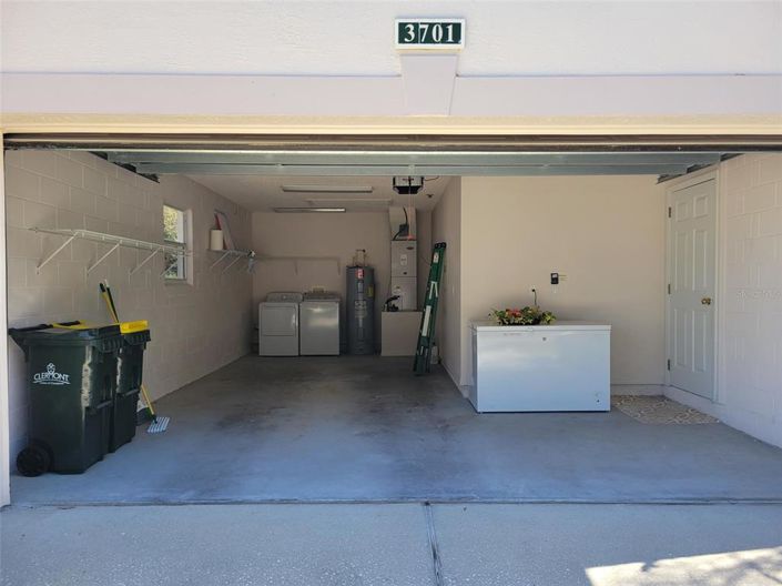 Image No.18-2 Bed House for sale