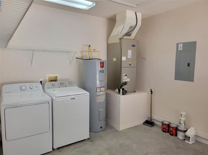 Image No.19-2 Bed House for sale