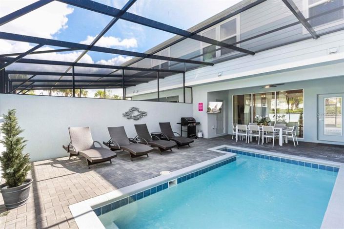 Image No.25-5 Bed Townhouse for sale