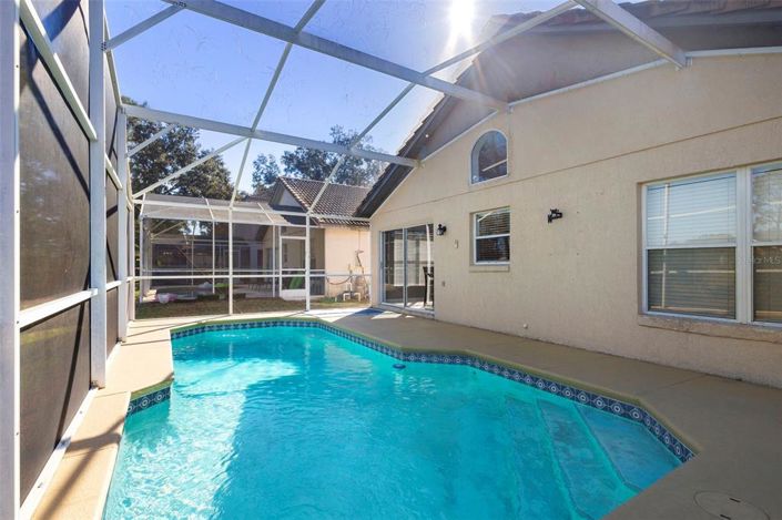 Image No.13-3 Bed House for sale