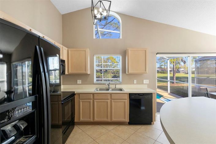 Image No.35-3 Bed House for sale