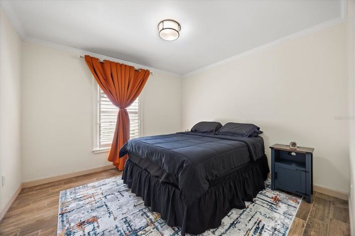 Image No.14-3 Bed House for sale