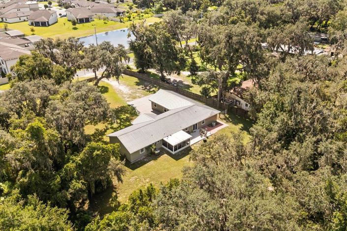 Image No.30-3 Bed House for sale