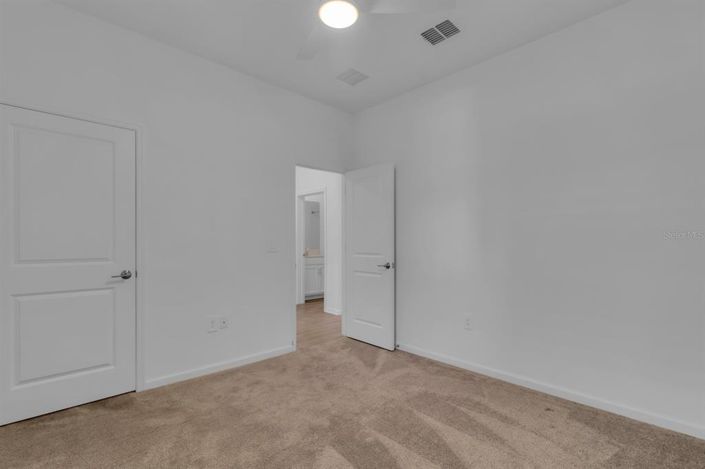 Image No.23-4 Bed House for sale