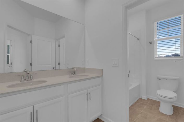 Image No.28-4 Bed House for sale