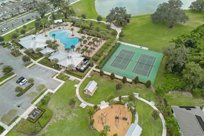 Image No.44-4 Bed House for sale