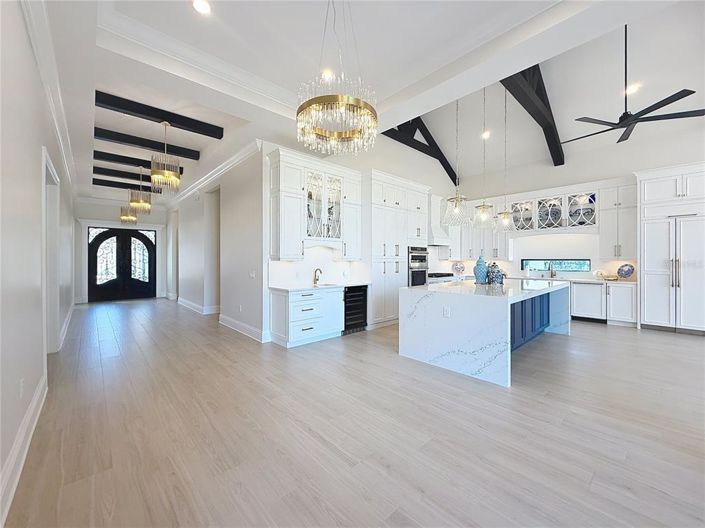 Image No.7-4 Bed House for sale