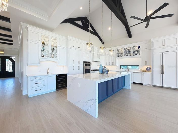 Image No.9-4 Bed House for sale