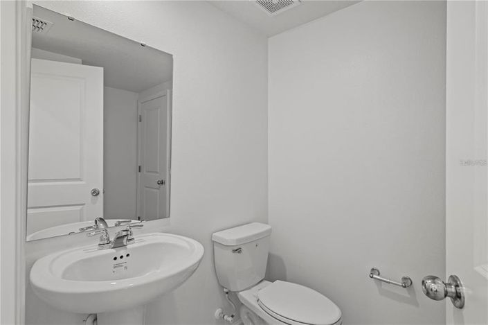 Image No.17-3 Bed Townhouse for sale