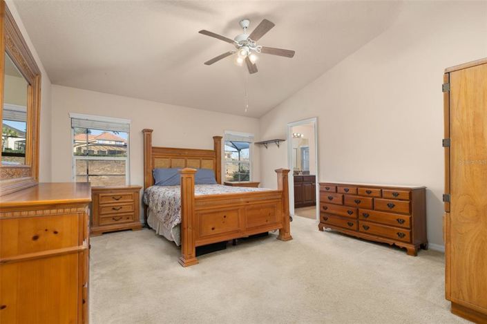 Image No.13-4 Bed House for sale