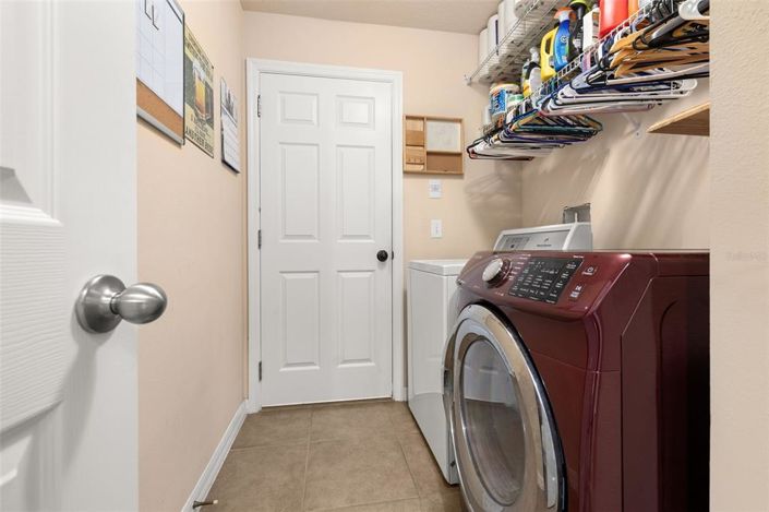 Image No.20-4 Bed House for sale