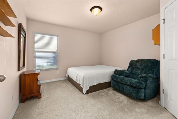 Image No.24-4 Bed House for sale