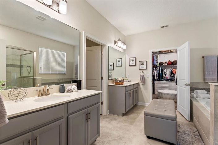 Image No.23-4 Bed House for sale