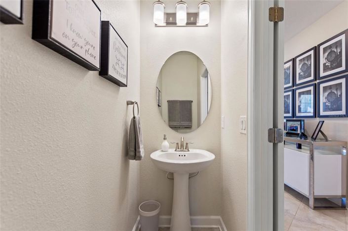 Image No.26-4 Bed House for sale