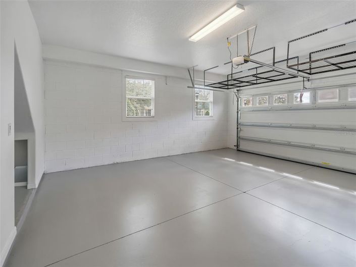 Image No.33-3 Bed Townhouse for sale