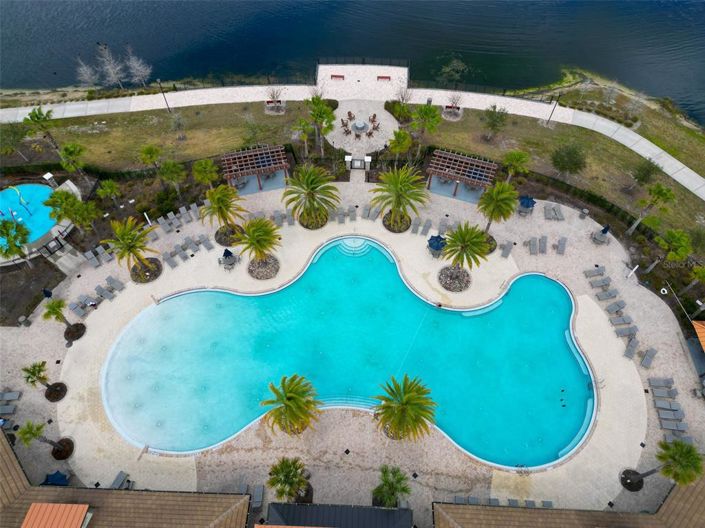 Image No.39-3 Bed Townhouse for sale